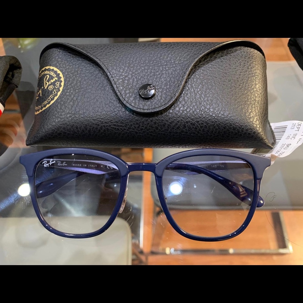 RayBan sunglasses SOLD‼️